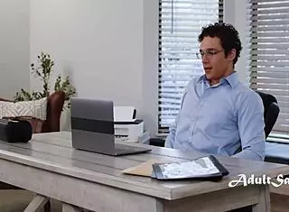 VR Jerk Caught: Secretary Victoria Voxxx Demands Real Cock