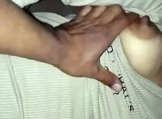 i'm pounding her sexy pussy till she squirts everywhere 😩💦