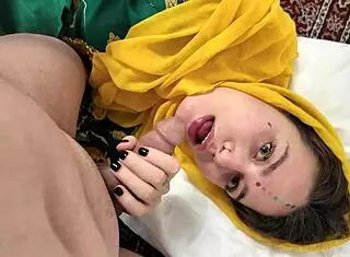 super hot afghan babe sucks cock like a pro 😍💦🔥