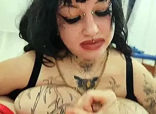 DEDEE LOVE WORKS OUT THEN DROPS FOR MONSTER COCK BLOWJOB!