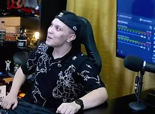 Belinha Baracho Kisses Teases Host's Cock Podcast Heat