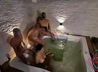 they got the best blowjob from those hot jobs right??