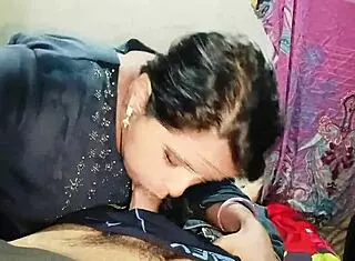 bhabhi's juicy hairy pussy lips drip cum after rough big cock facefuck creampie?
