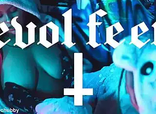 bbw ebony lesbian worships petite tattooed girlfriend's bare feet