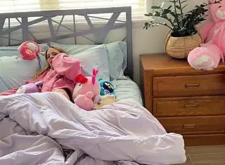 Tiny Stepdaughter Erica Canfield Fucks Daddy Scott Stark Missionary Creampie