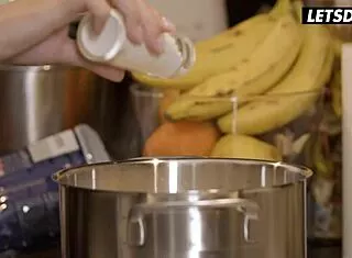 Tiffany and Eve lick best friend pussies fingering toys