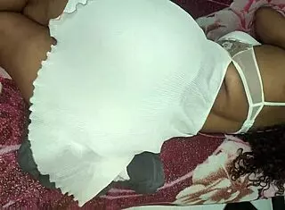 that horny brunette pussy in homemade video