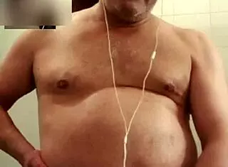 Gay Scene in Paris with 18-19 Year Olds