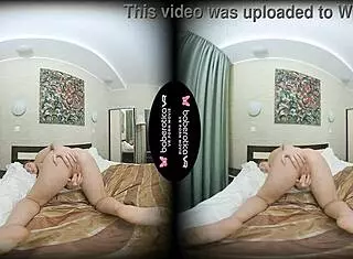amalia davis masturbates in vr at home