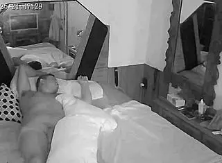 Paty from A Fazenda attacks the peao after the party, offering her big ass for anal. She moans during amateur fucking.