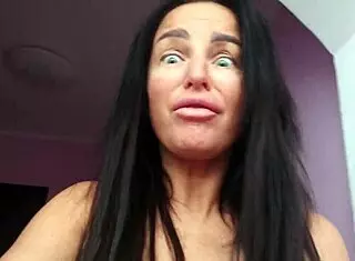 Immersive Role Play Scenarios with Brunette Participants