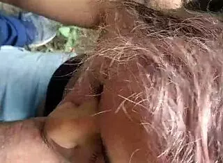 Suck it here, no one's watching the couple's oral fun.