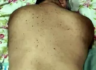 润滑水嫩屁眼被大熊男狂干再射