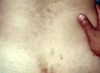 润滑水嫩屁眼被大熊男狂干再射