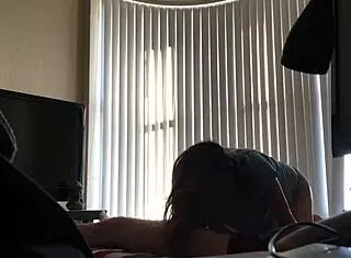 busty asian girlfriend riding hard 😍