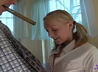 Sesso Anale Hardcore at Boss's House with Helga