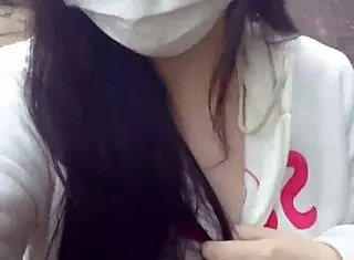 i flash my big tits in the public park for fun