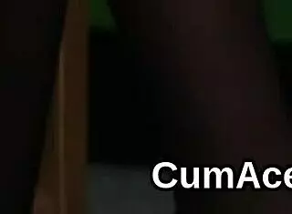 i see wicked peach gettin cumshot on her face gulpin all the spunk