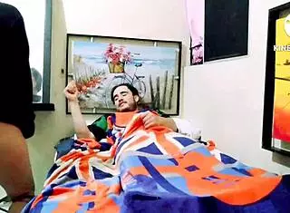 mi cuñada y yo tenemos sexo caliente cada vez que mi hermano sale de casa, no podemos parar de follar en cada rincón.