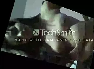 Is Indian girl Pinky Sharma hot in selfi?