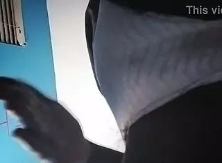 来尝尝我的毛逼吧