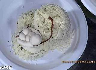 玩具狂虐美女骚穴特写