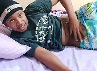 Gay Guy Prepares For Intense Cumming Session With Hot Cum Shots!