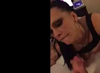 sandra provides services in canada