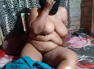 Hey, check out this sexy wife