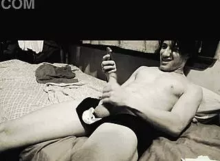 Argentinian couple explores passionate encounters