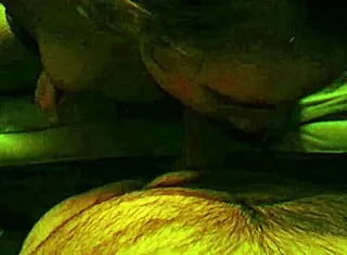 this amateur babe gives a homemade blowjob leading to a big cumshot