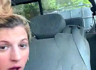 fucking girl from walmart in the parking lot public pawg