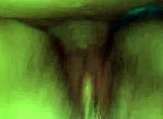 wife gets a creampie, and it's all over the place, super intense 😍