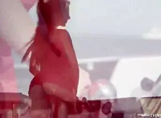 do you feel the power of lesbian lust with friends?