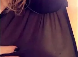 Have you seen these new dirty blowjob snapchats from amateurs?