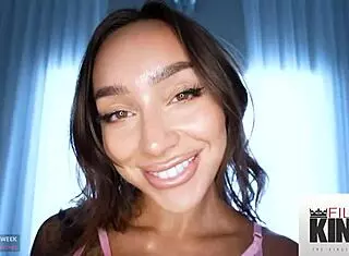 Mega hot brunette inked babe gets massaged and fucked 😏