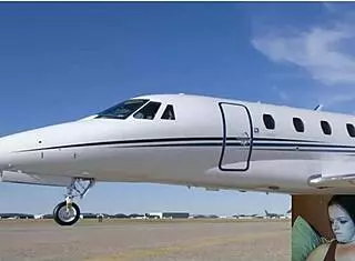 Holiday Island Part 3: Mature Babe With Big Natural Tits.