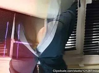 吵闹群鞭打派对越来越狂野激烈