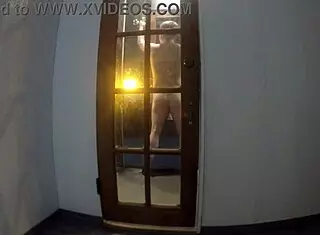 Gigi Breeze Performs Intense Blowjob At The Glory Hole!