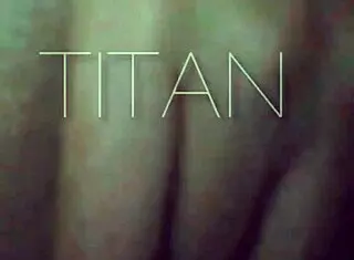 hurry up and fuck me before parents arrive 😏