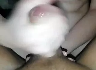 Roxyhot casero masturbates boyfriend until he cums