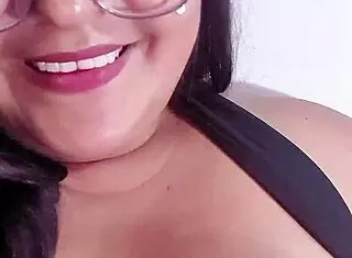 i love this cute plump woman with her big tits and belly