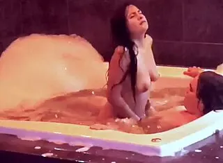 Like that, don't stop, give me more while pumping in the jacuzzi!