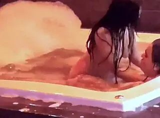 Like that, don't stop, give me more while pumping in the jacuzzi!