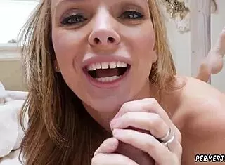 Skinny Milf Feels Intense Pleasure During Anal With Her Step Teen Companion