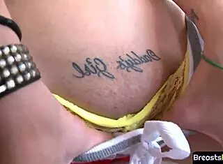 Look at that round ass babe getting doggystyle fucked after rimming her tight hole!