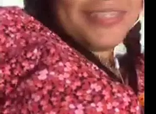 My Girlfriend Masturbates Her Pussy and Cums for Me