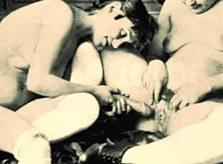 My Secret Life! The Smell Of Your Breasts In Retro Blowjob!