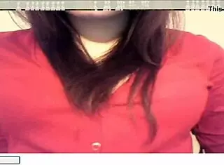 i'm this webcam girl showing off my teen 18+ body in amateur porn