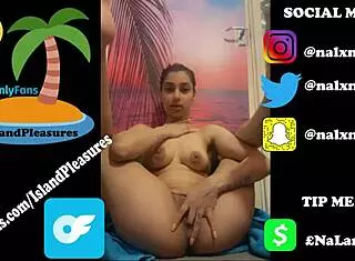 i'm playing with pretty pussy nalxnii - instagram caribbean petite teen